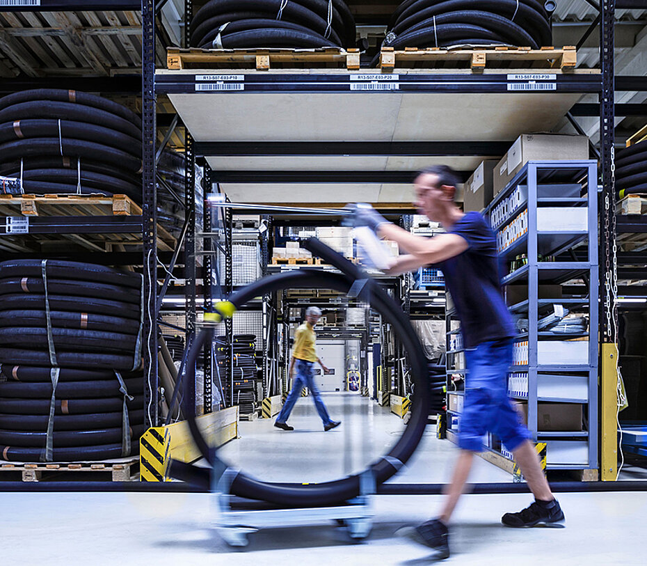 ElaflexUS Warehouse Elaflex Hose-Stock ELAFLEX Headquarter Warehouse of Refuelling Hoses