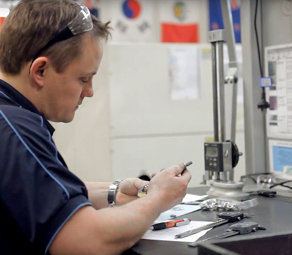 Elaflex US Production Oasis Digital-IND4.0 Oasis Technical Department: Check of CNG coupling